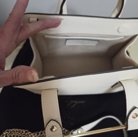 STRATHBERRY X HYOJOO NANO TOTE - VANILLA  LIMITED EDITION - Picture 8 of 12